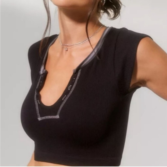 Urban Outfitters Tops - Urban Outfitters Out From Under Black Ribbed Crop Top with Gray Trim XL Viral